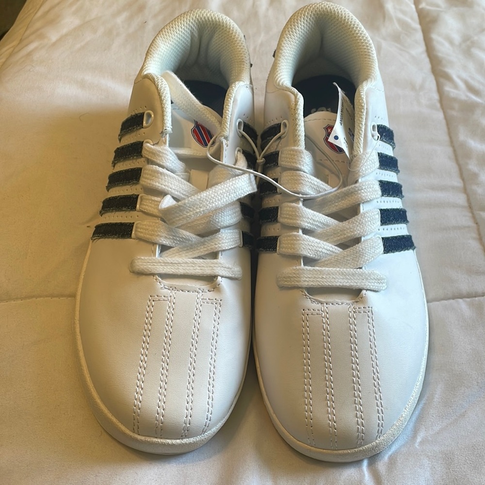 K.Swiss white shoes. unworn. Straight from the store